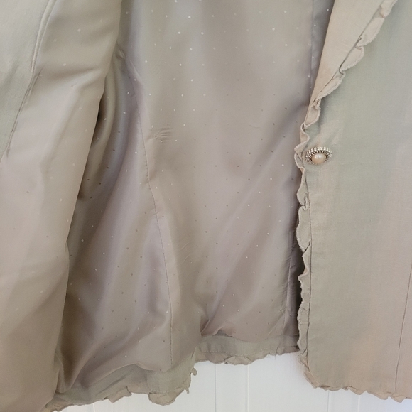 Peck & Peck Tan Linen Blazer One Button Closure Lined Ruffle Detail Size XL - Picture 4 of 12